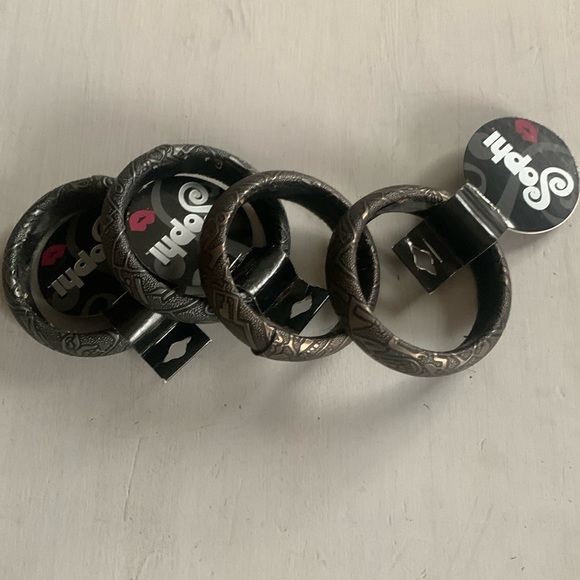 Brand new 4 Sophi Bracelets - Picture 1 of 7